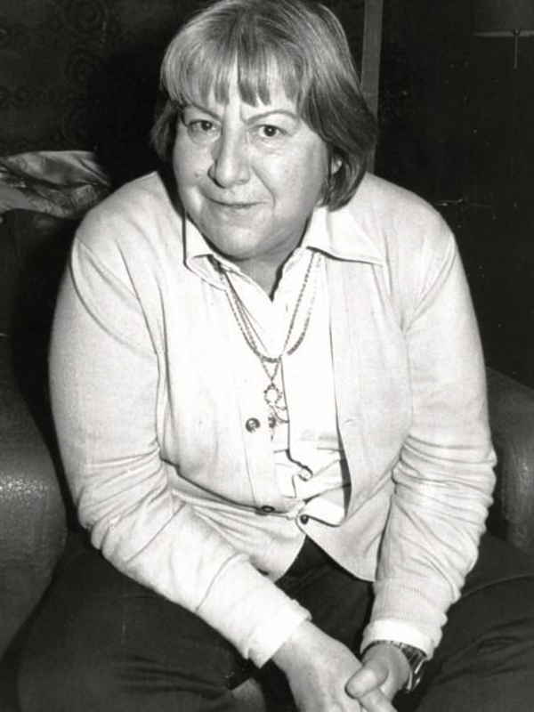 Gloria Fuertes | Madrid, 1917-1998 | Centenario Gloria Fuertes | El balcón de Gloria Fuertes
