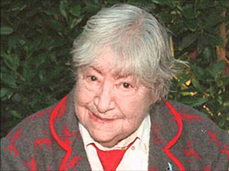 Centenario Gloria Fuertes | 1917-1998 | #gloriafuertes100 | El balcón de Gloria Fuertes | 13/07/2017 | Sobre la soledad hoy me desdigo