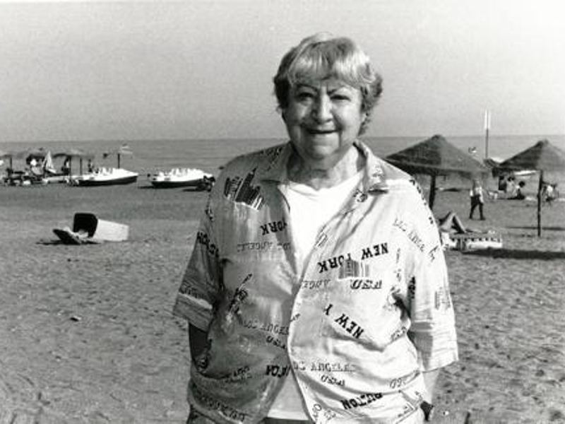 Centenario Gloria Fuertes | 1917-1998 | #gloriafuertes100 | El balcón de Gloria Fuertes | 04/08/2017 | Cuando aquí