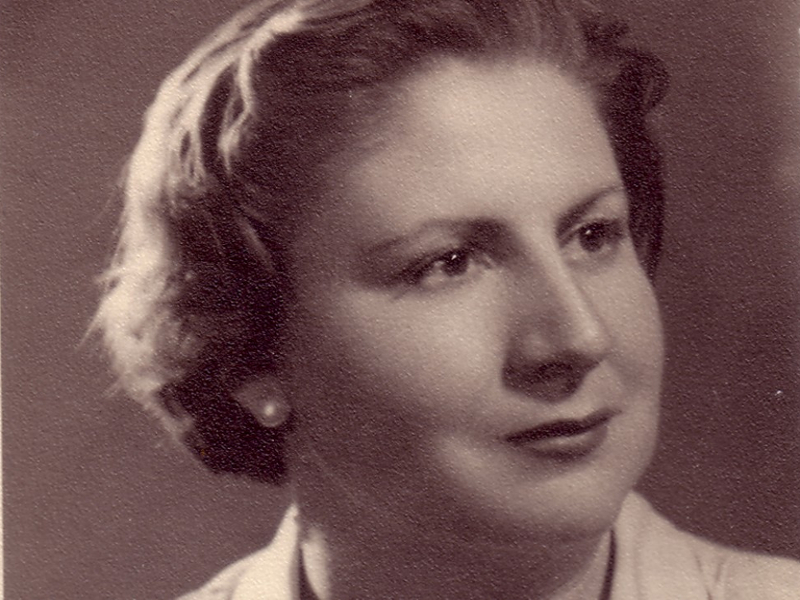 Centenario Gloria Fuertes | 1917-1998 | #gloriafuertes100 | El balcón de Gloria Fuertes | 05/09/2017 | Receta de cocina para los días de hambre