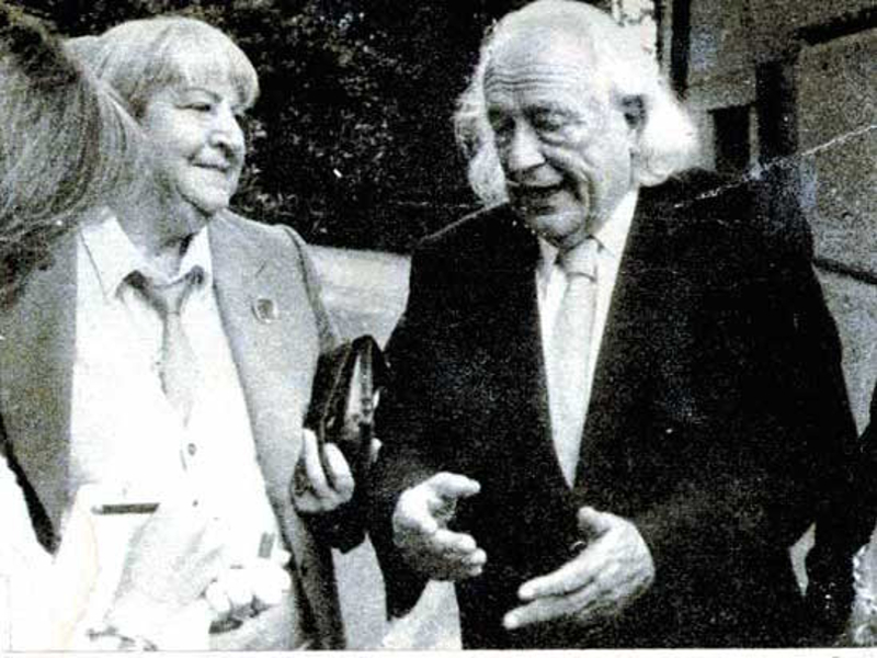 Centenario Gloria Fuertes | 1917-1998 | #gloriafuertes100 | El balcón de Gloria Fuertes | 25/10/2017 | Del odio